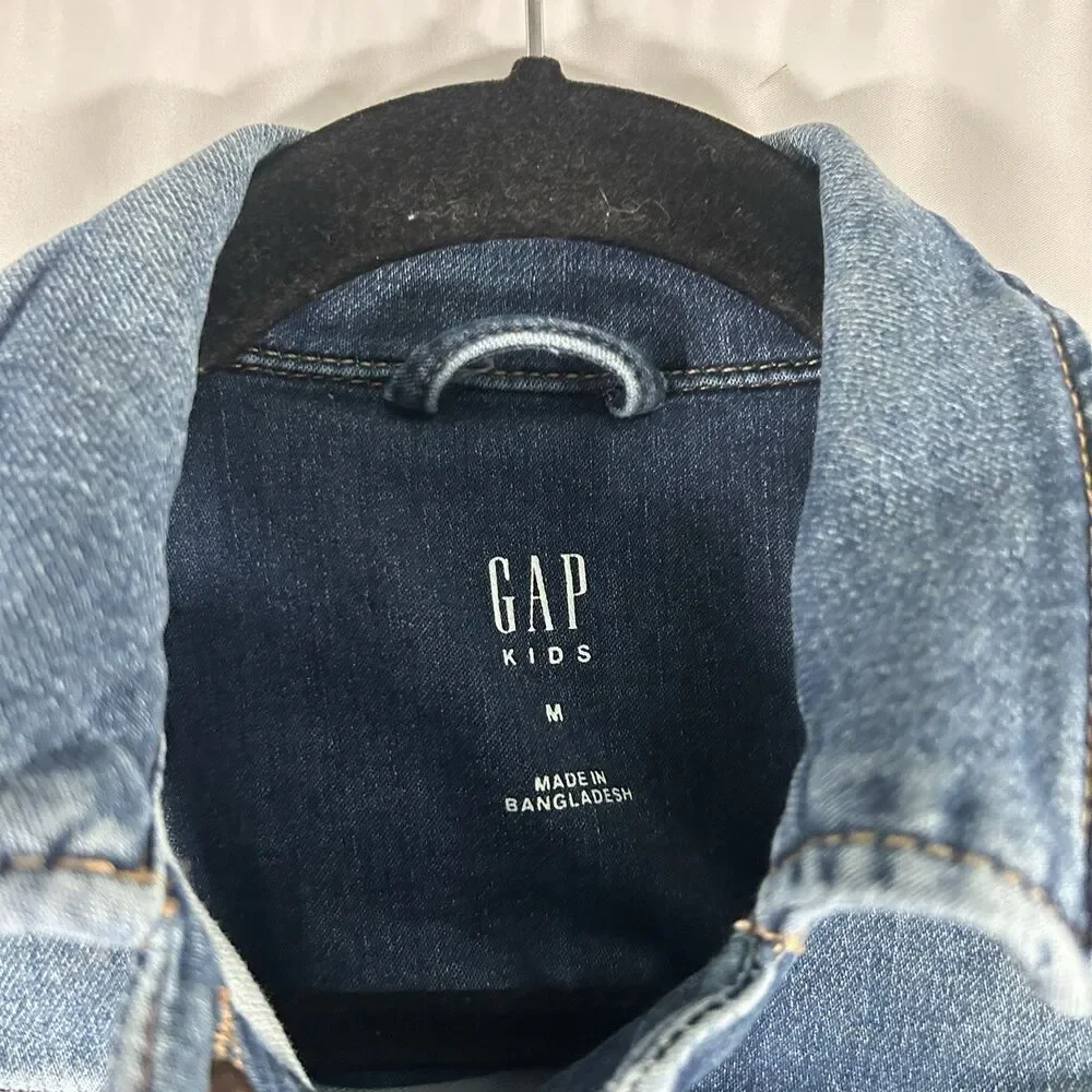 Gap Jean Jacket Girls Kids Medium Medium Wash Denim Snap Pockets Long Sleeve